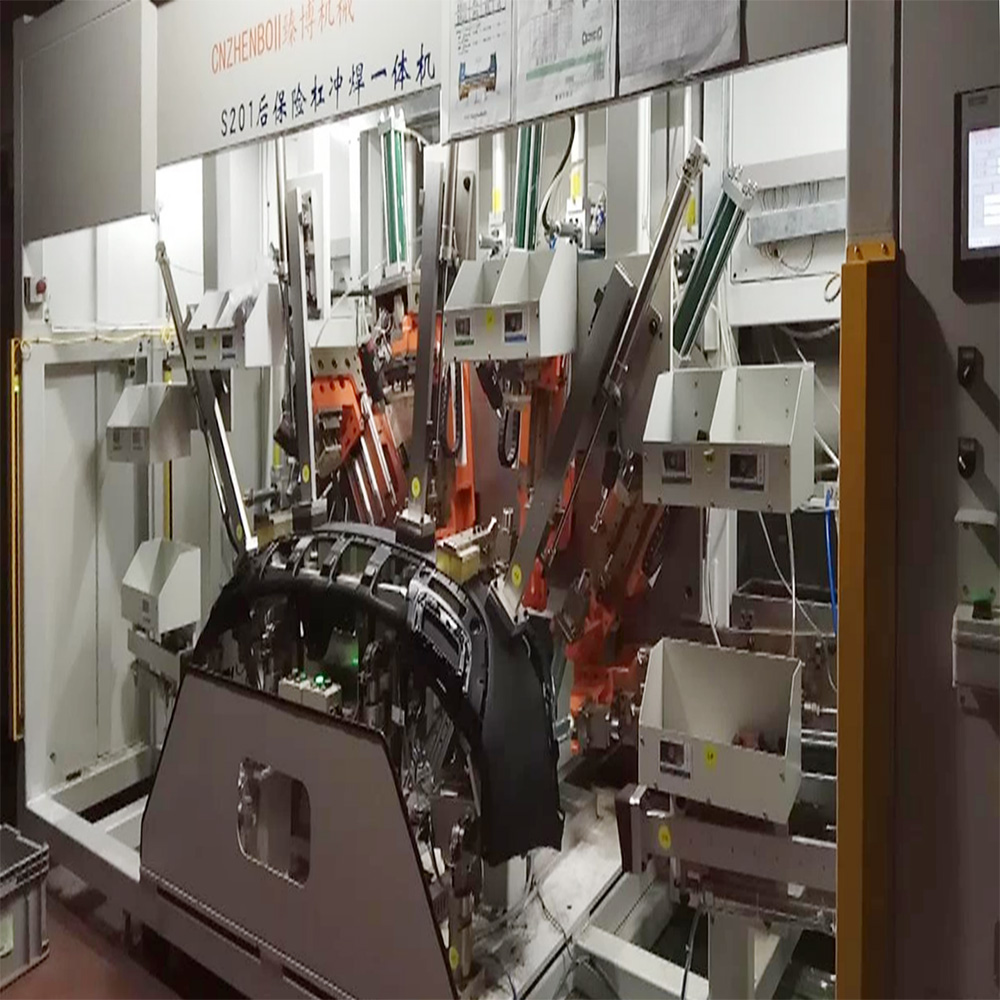 Automotica Bumper Punching & Welding Machine